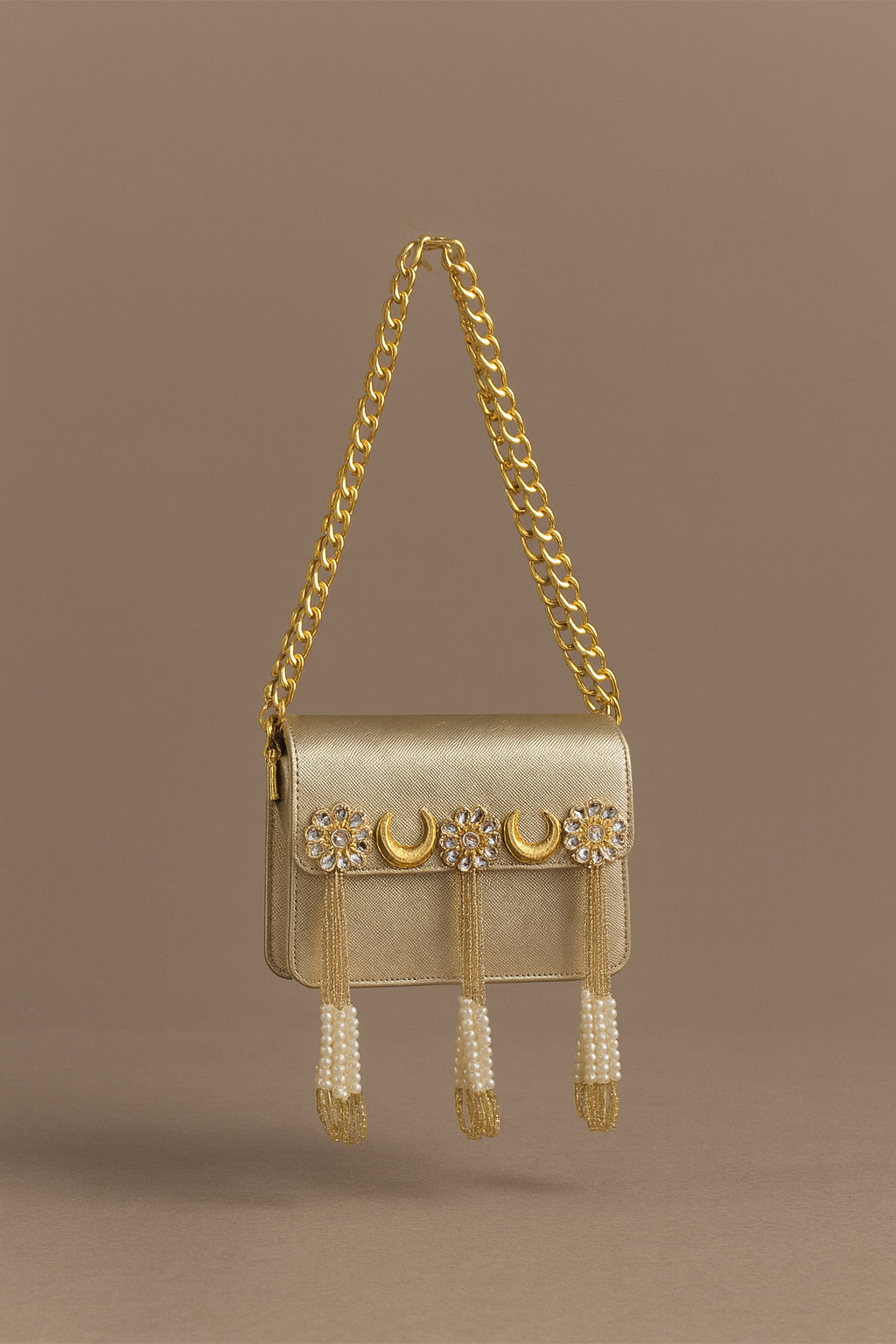 Mini Kundan clutch