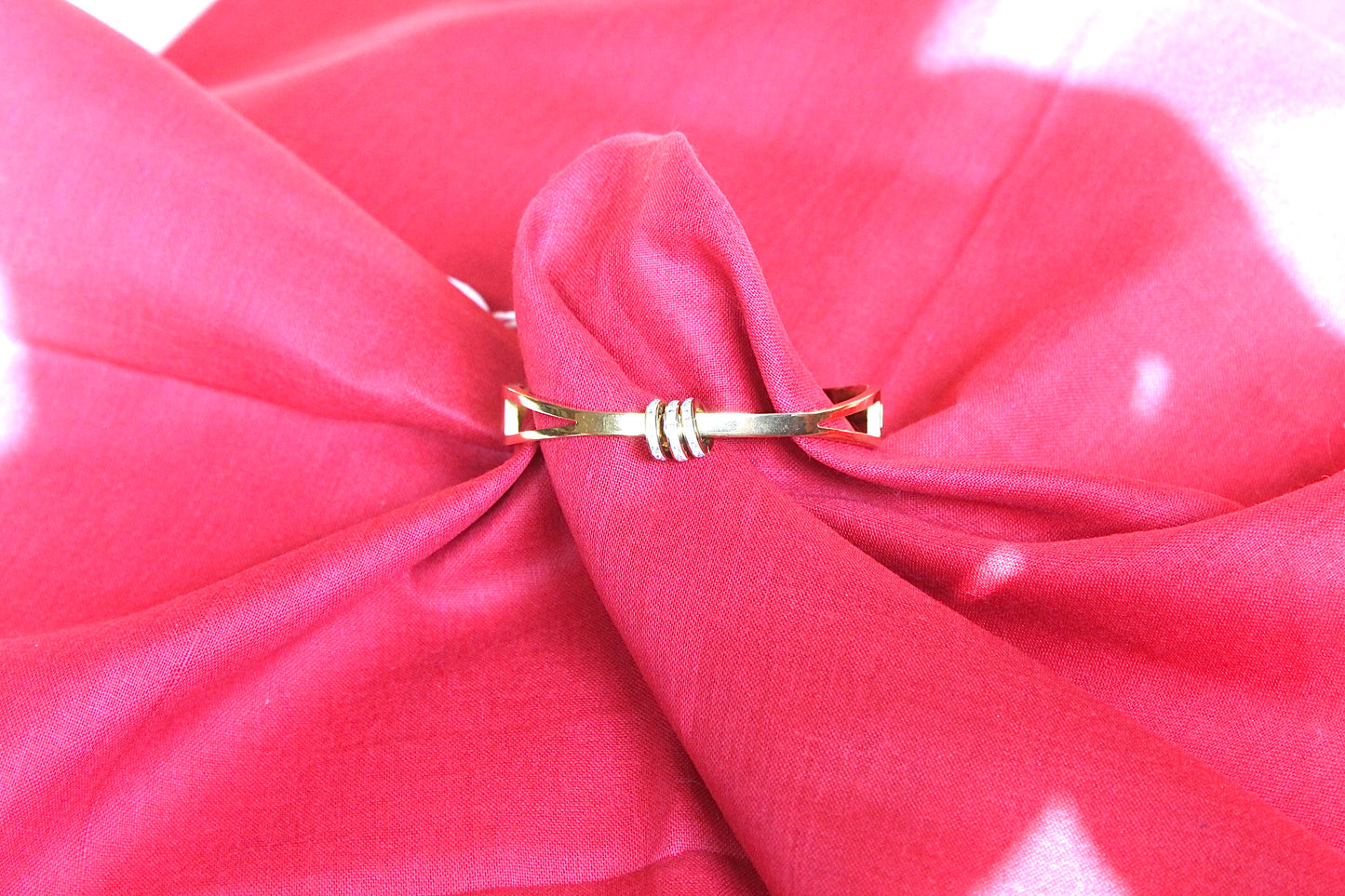 Moving Stone Bracelet
