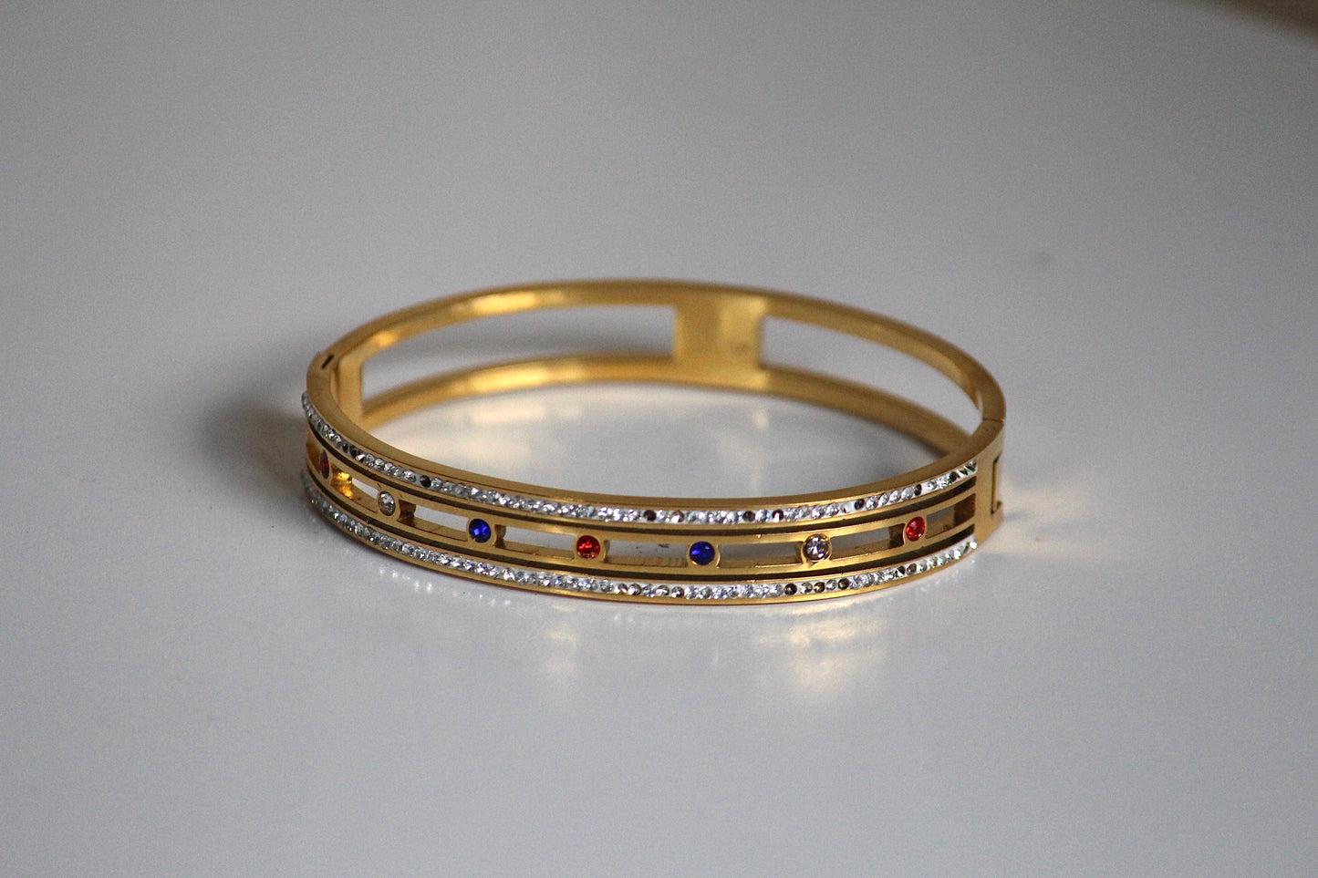 Coloured stone bracelet