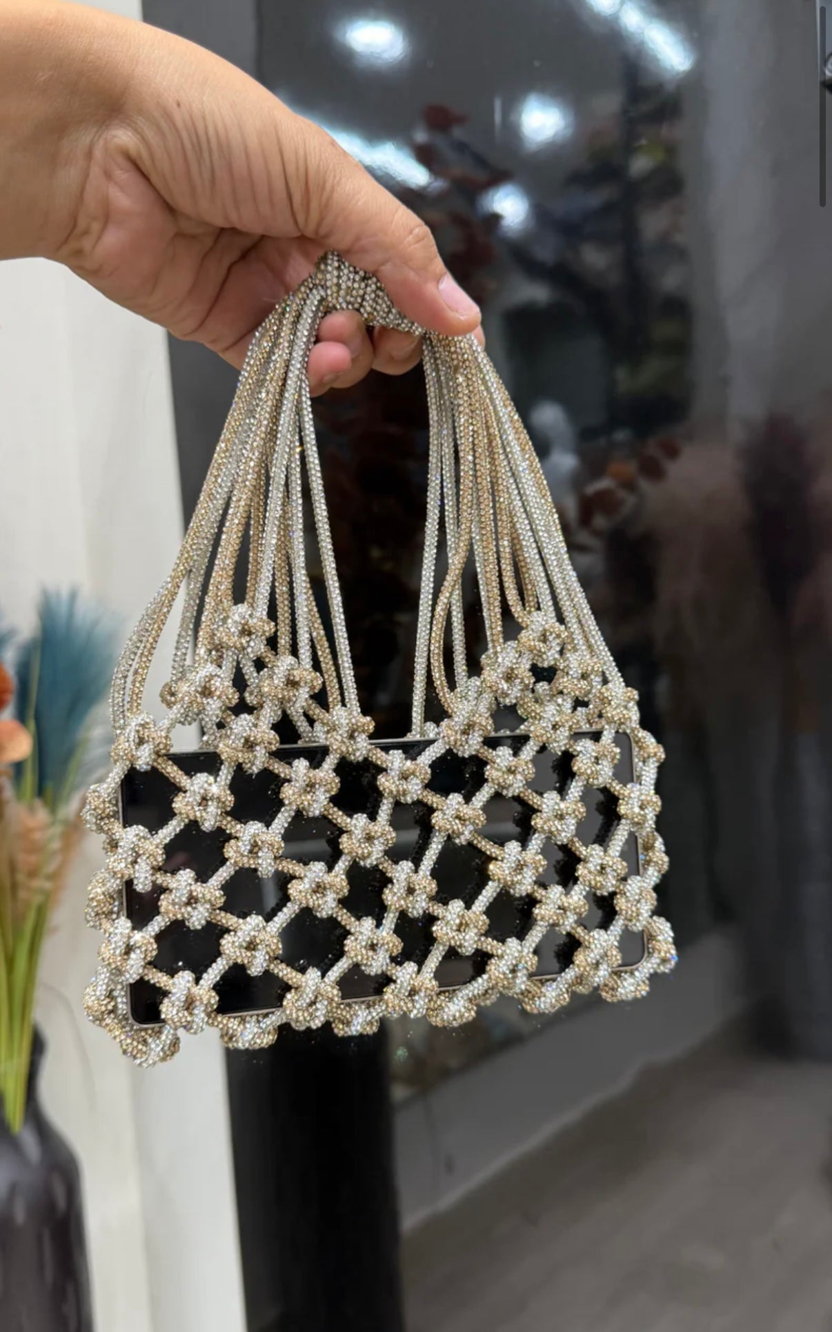 Mobile purse