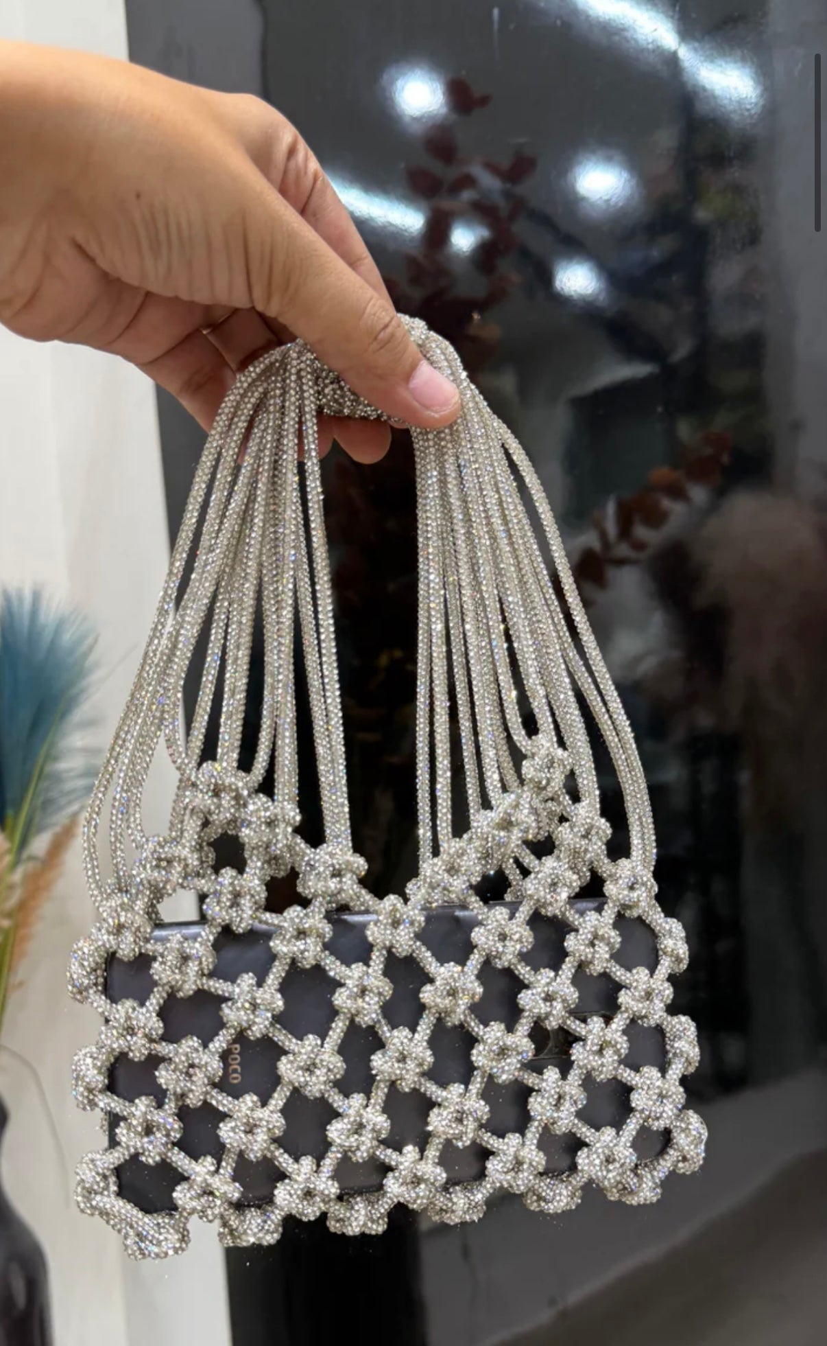 Mobile purse