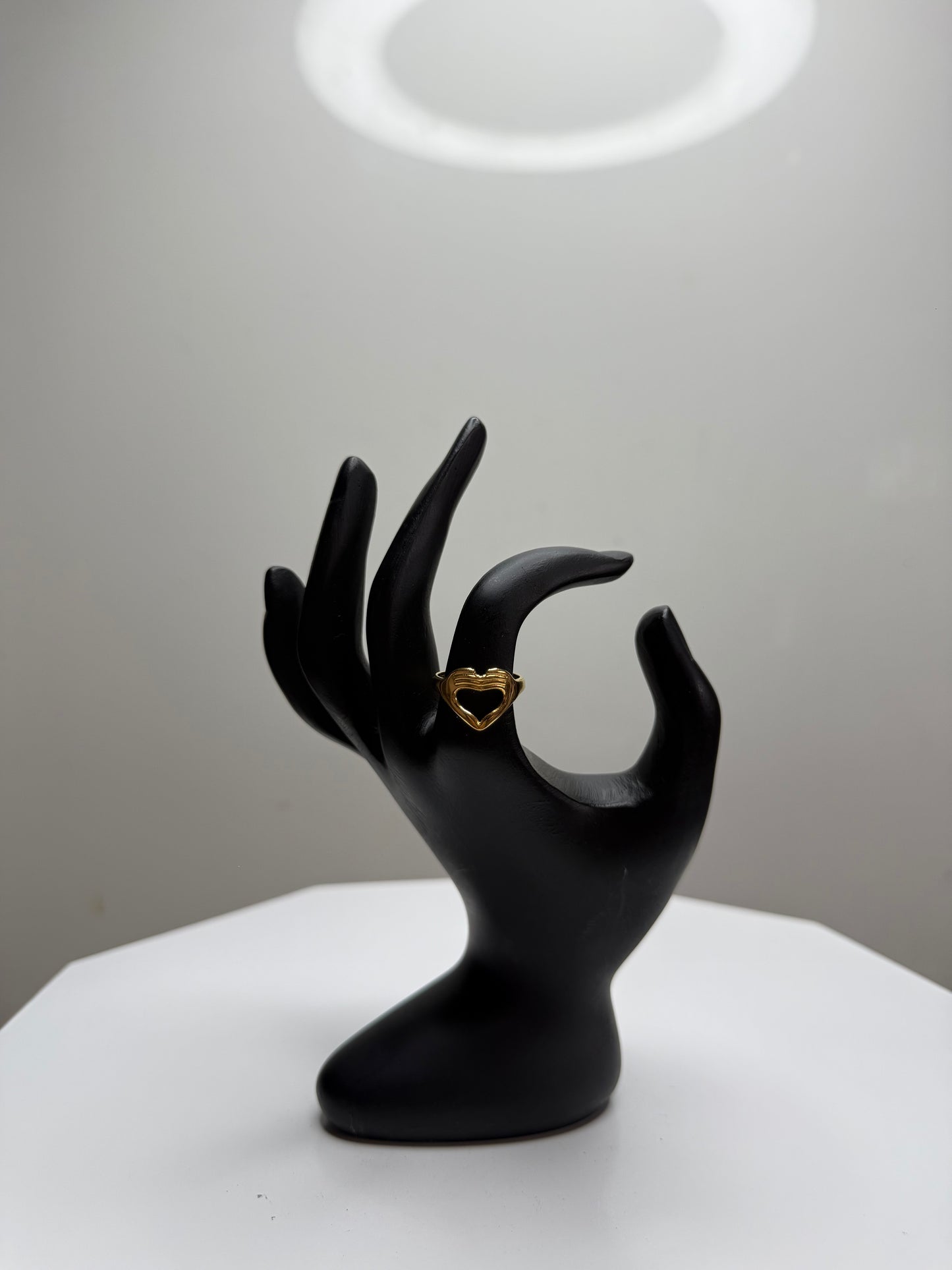 LOVE RING