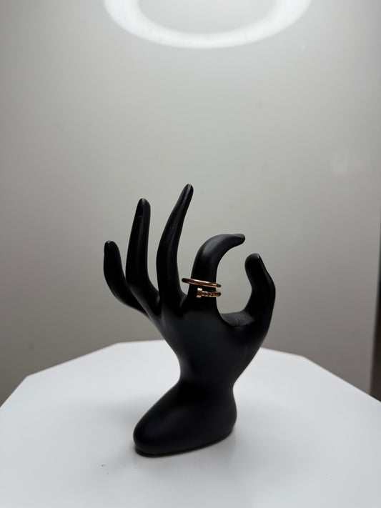 NAIL RING