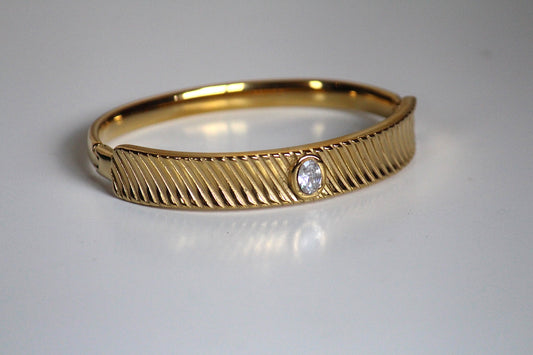 Stone bracelet