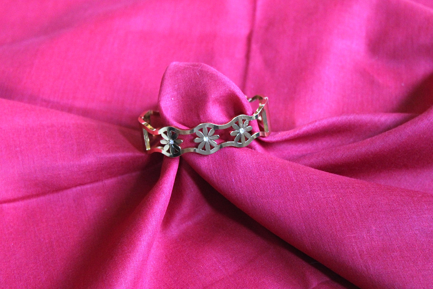 Flower Kada