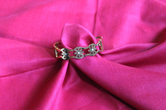 Flower Kada