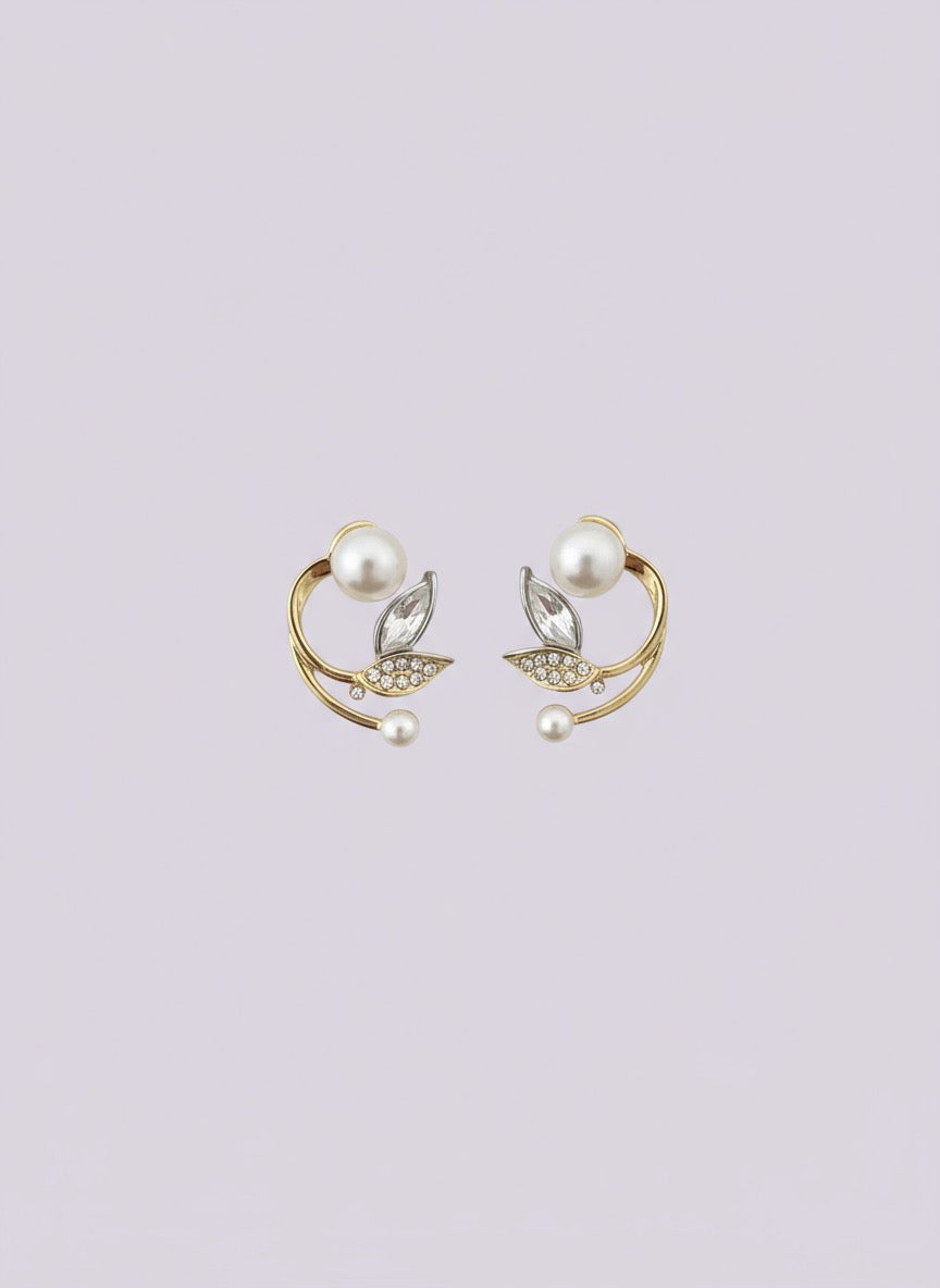 flower pearl earring