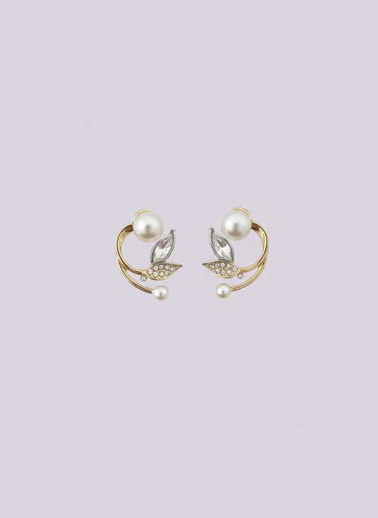 flower pearl earring