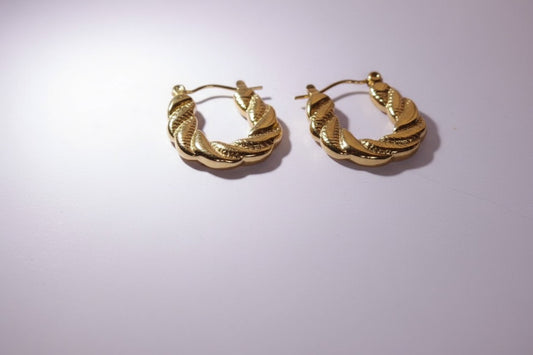 textured bali earring