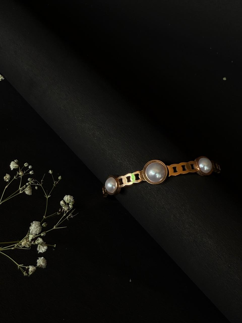 Big Stone Bracelet